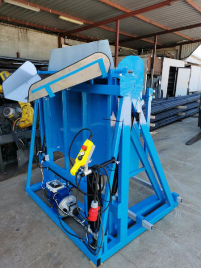 KLOCZEWIAK ماكينات التعبئة والتغليف أنظمة الأنفاق الماكينات الأوتوماتيكية متعددة الأغراض ماكينات اللحام الناقلات المصنعة في بولندا